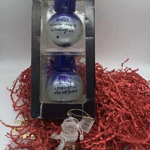 New Dallas Cowboys Ornaments Boxed Set of 3 Balls and 1 Snowman Football Figure
